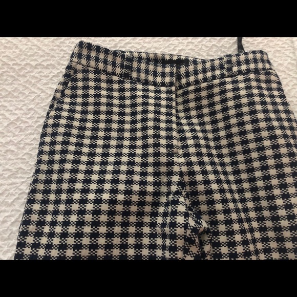 White and navy checkered pants! - Picture 2 of 3